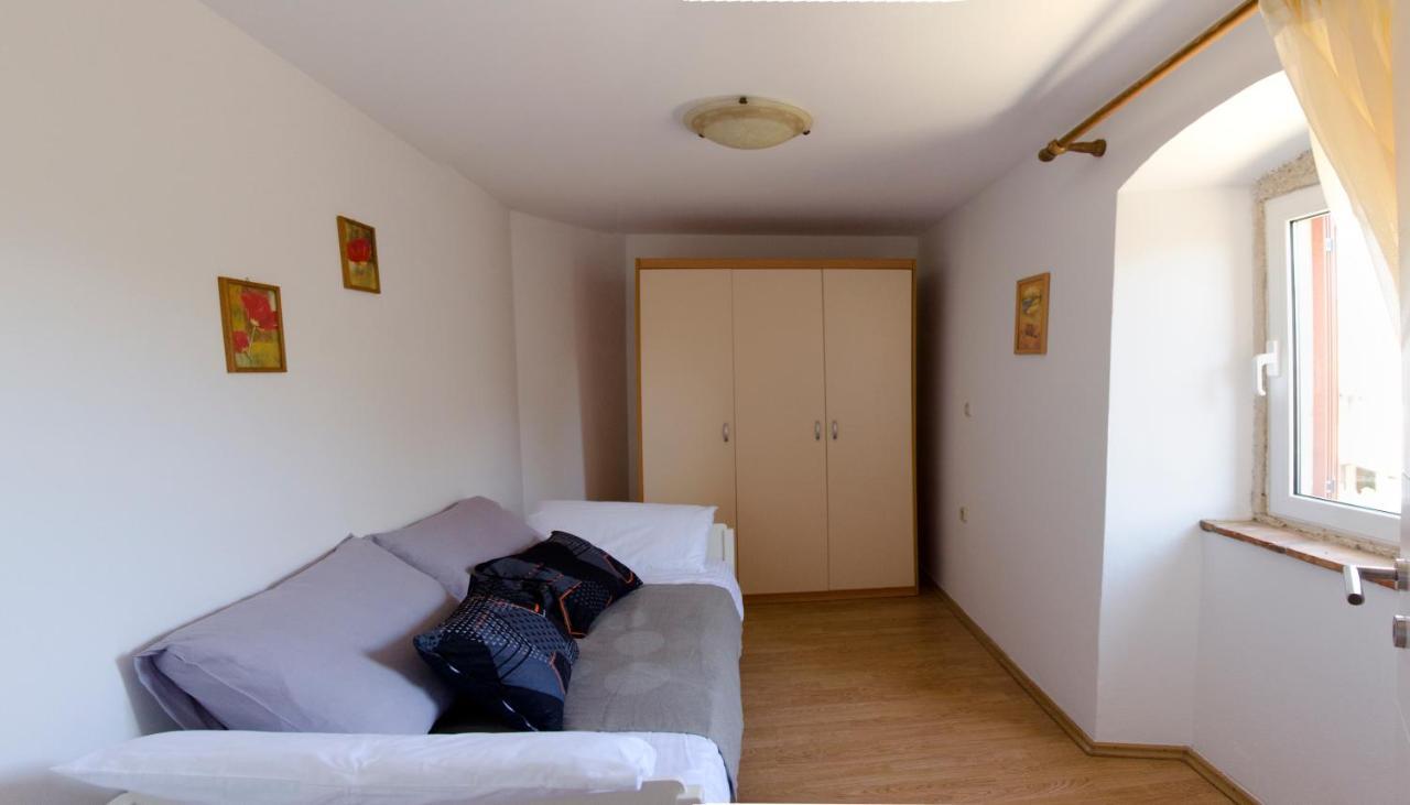 Apartment Percic Tar-Vabriga Екстериор снимка